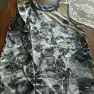 Simply Vera  Wang Blouse womens